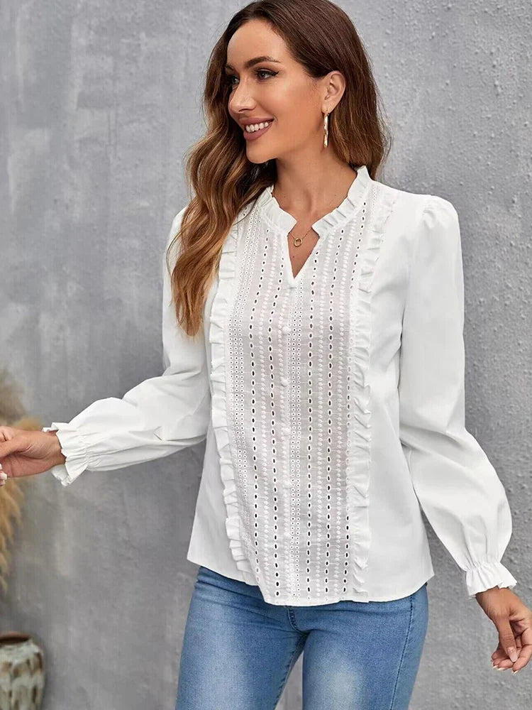 Blusa de Renda com Mangas Bufantes Elegance